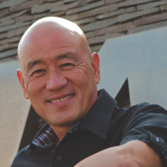 Giant’s founding execs to retire