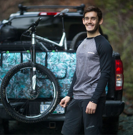 Yoann Barelli signs to Dakine Bike Team