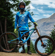 Pivot announces 2017 sponsorship program
