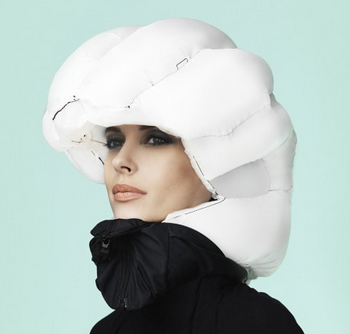 Hövding hits the streets of London with cycle couriers