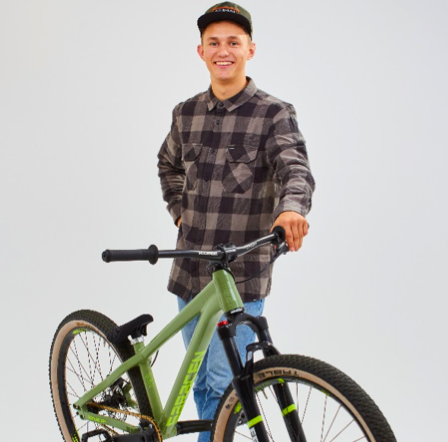 18 year-old Sam Hodgson partners with Saracen