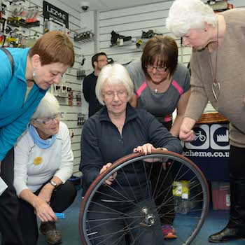 £2,500 grants available to get more women on bikes in Manchester