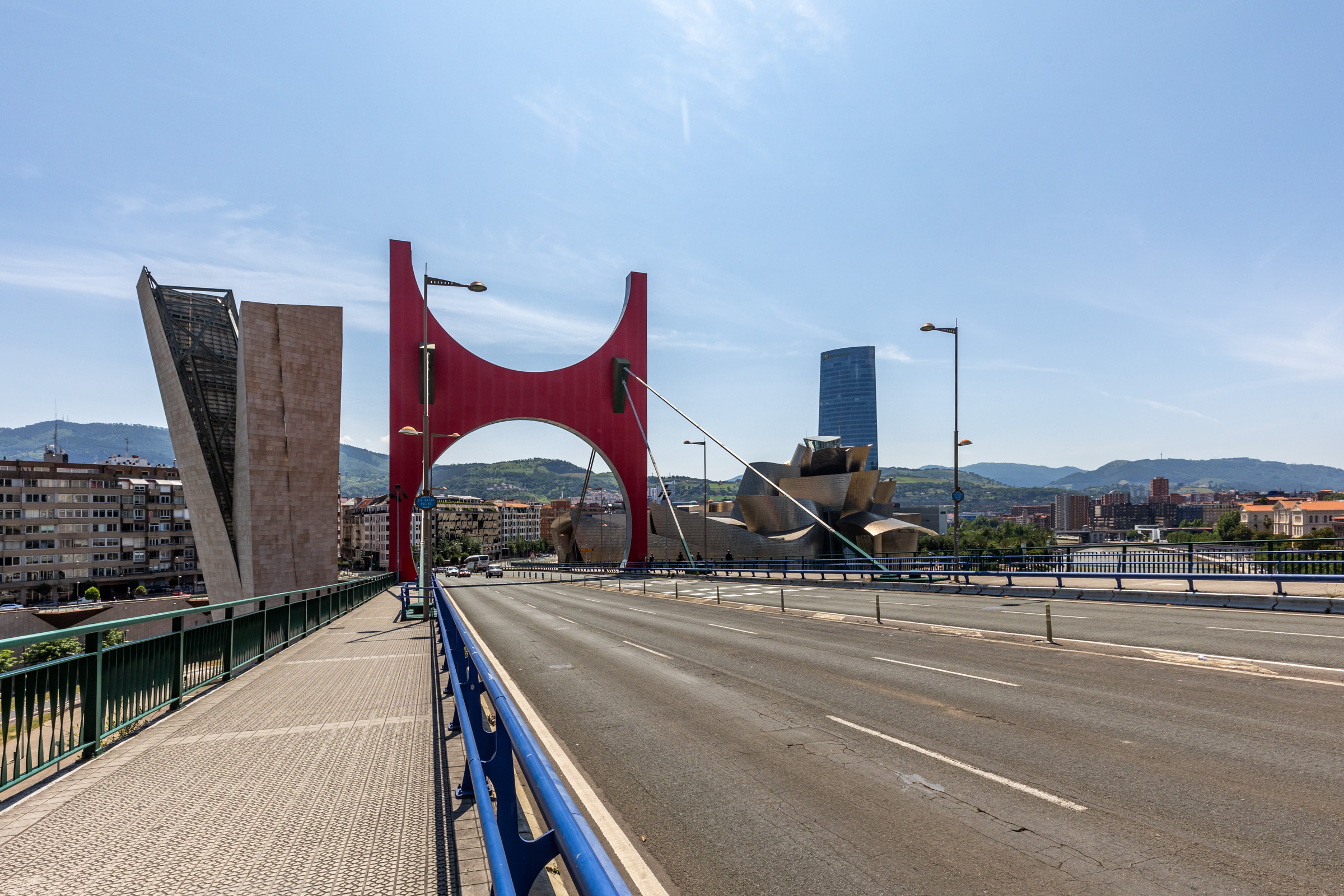 16 9 Future Cities Bilbao Shimano Puente de la Salve Before Shimano selects Bilbao for Future Cities campaign, follows London and Berlin