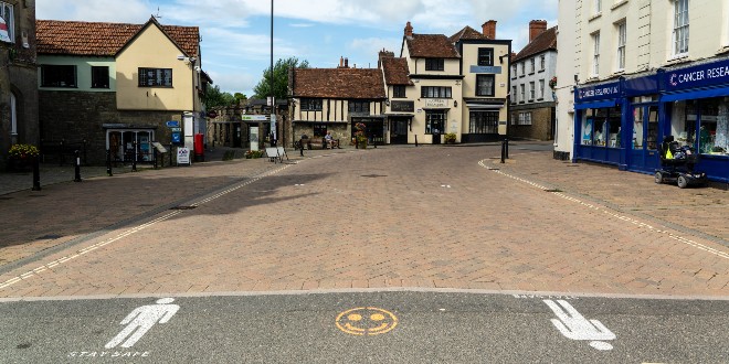 2020 hits record low for retail sales growth