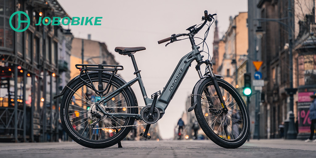 3 3 Linda & Lyon: The perfect companion for urban cycling