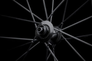 4096 2731 max Lightweight releases new £6,000 carbon disc wheelset 