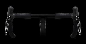 432673 105 Cockpit 679109 original 1654604829 2 Shimano unveils 105 Di2 groupset, featuring 12-speed wireless shifting 