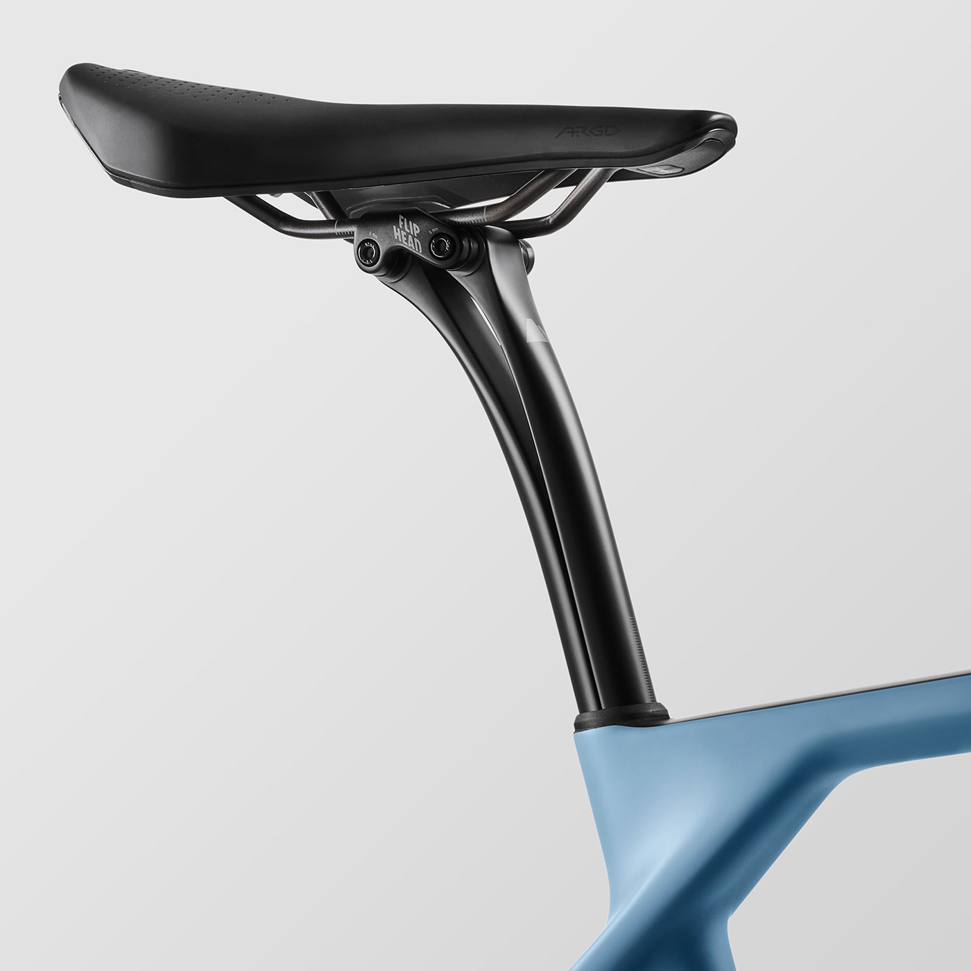 496317 2740 TOP 4 endurace cf slx 8 aero P03 seatpost 010 29c07a original 1691605459 Canyon launches latest generation of Endurace, improved comfort, aerodynamics and top tube storage