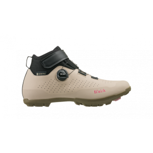 6. fizik Terra Artica X5 GTX BikeBiz August Sector Guides: Winter Accessories and Clothing