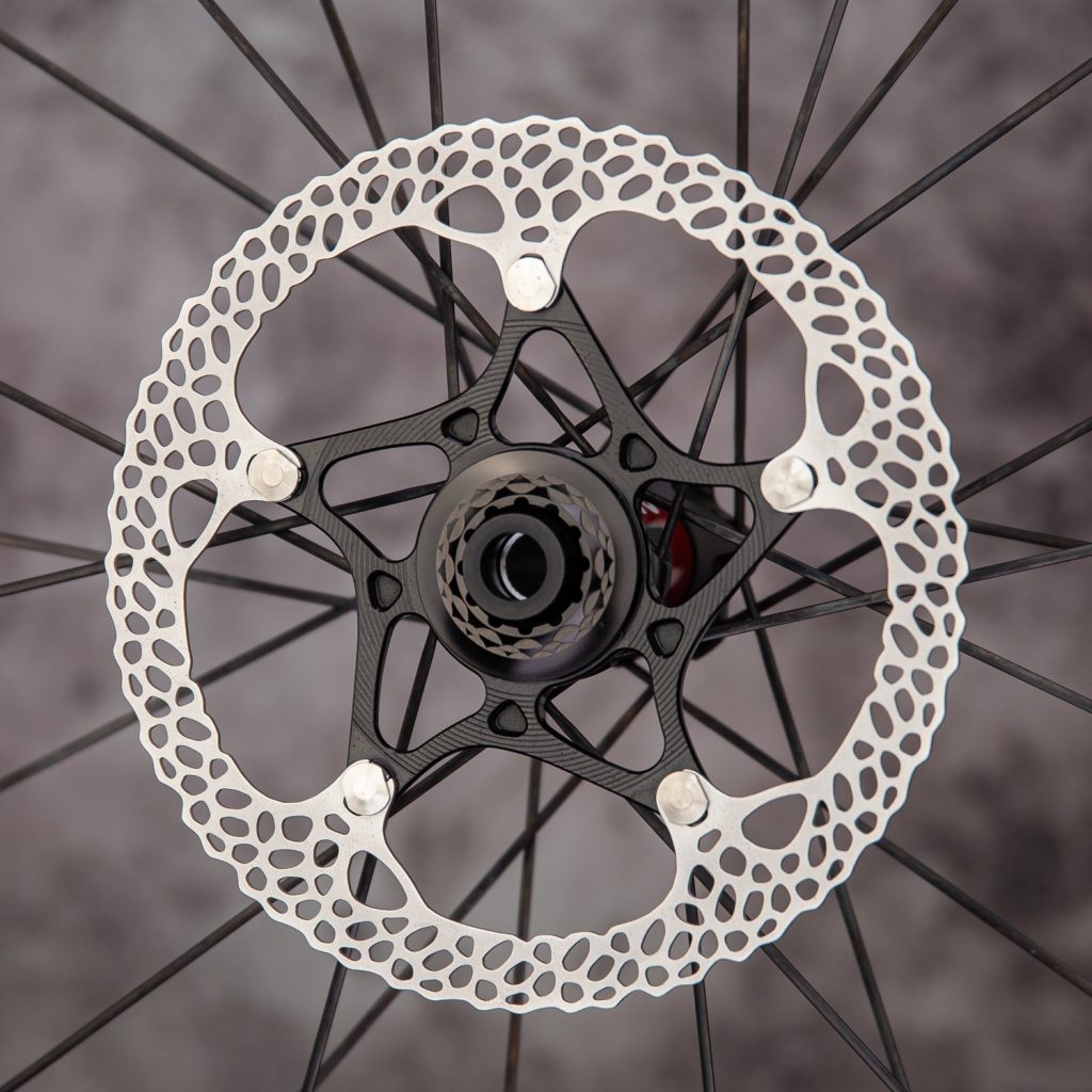 AB Raven Rotors6 absoluteBLACK launches RAVEN SL and GT full-floating disc rotors
