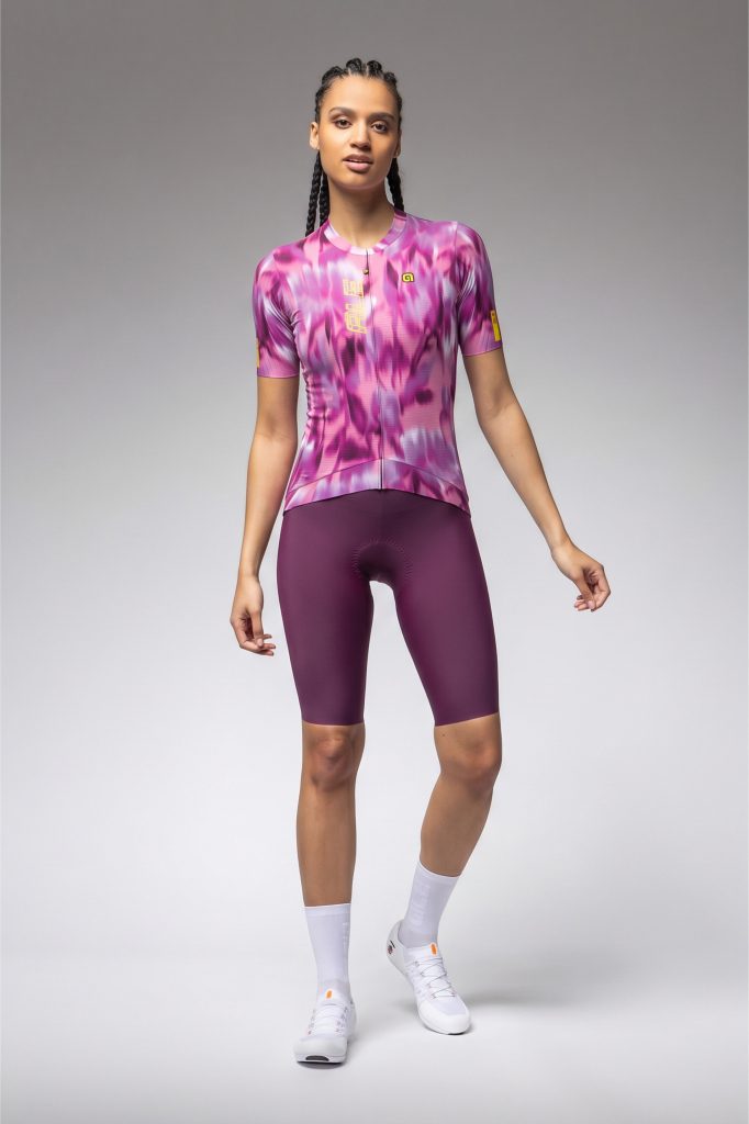 ALE Capsule Crew WOMAN Alé unveils Crew capsule collection celebrating cycling community