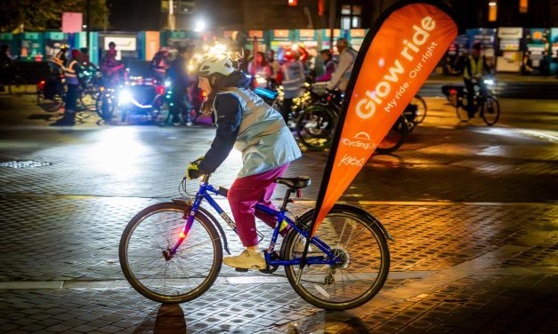 Over 80 Cycling UK Glow rides across the UK return to highlight need for safer cycle routes for women