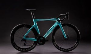 Bianchi Oltre RC 1 Bianchi unveils new colours for revamped Oltre range