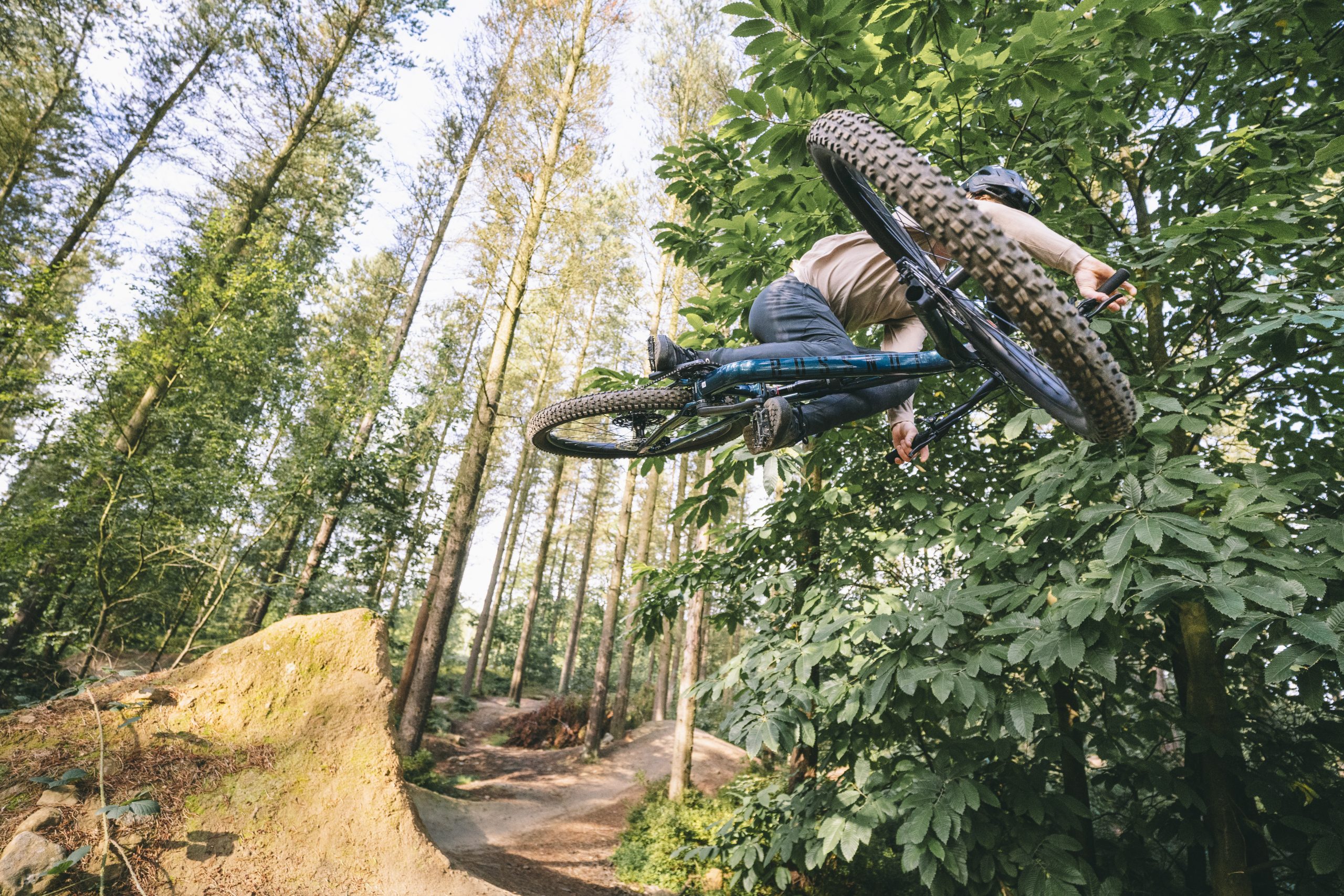 BossnutProductionGreno 02380 240913 scaled Calibre Bossnut returns as 29er with increased travel