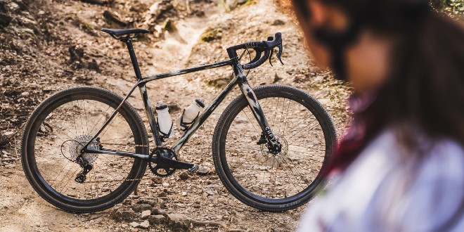 CHPT3 teams up with Vielo to launch gravel bike