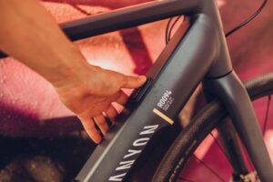 Canyon refreshes RoadliteON hybrid e bike for 20212 Canyon refreshes Roadlite:ON hybrid e-bike for 2021