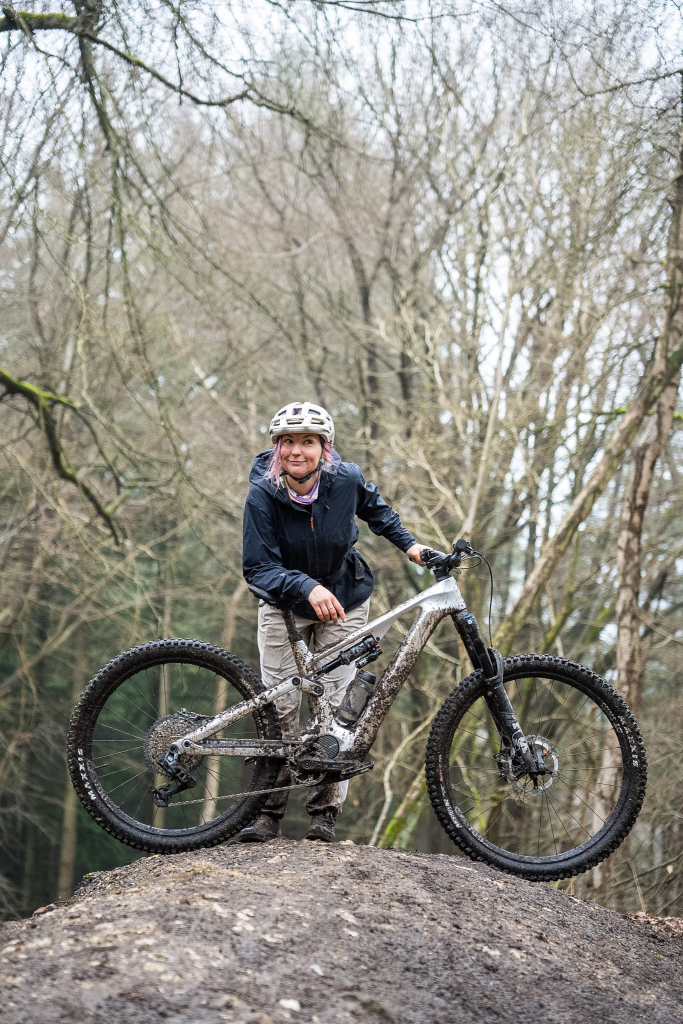 Claire Sharpe Gearing Up!: How to improve your market reach and secure the future of mountain biking.