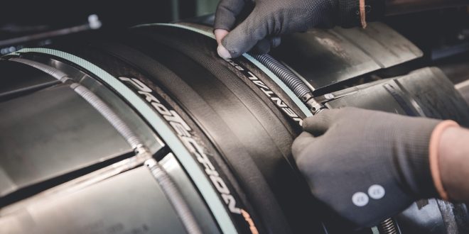 Conti tyres Continental receives platinum sustainability rating