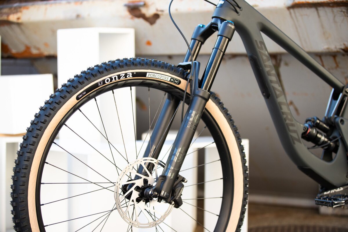 Cyclorise becomes official UK distributor of Onza Tires