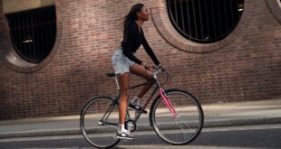 DSF1745 JC Signa Sports United takes stake in UK bike subscription service Buzzbike