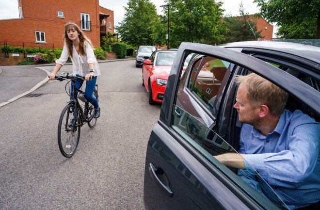Cycling UK and Uber partner to raise awareness of Dutch Reach