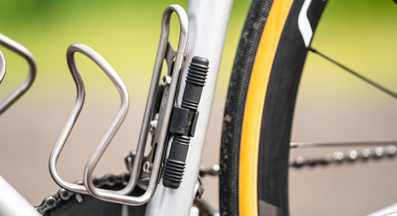 Dynaplug introduces new Carbon Racer