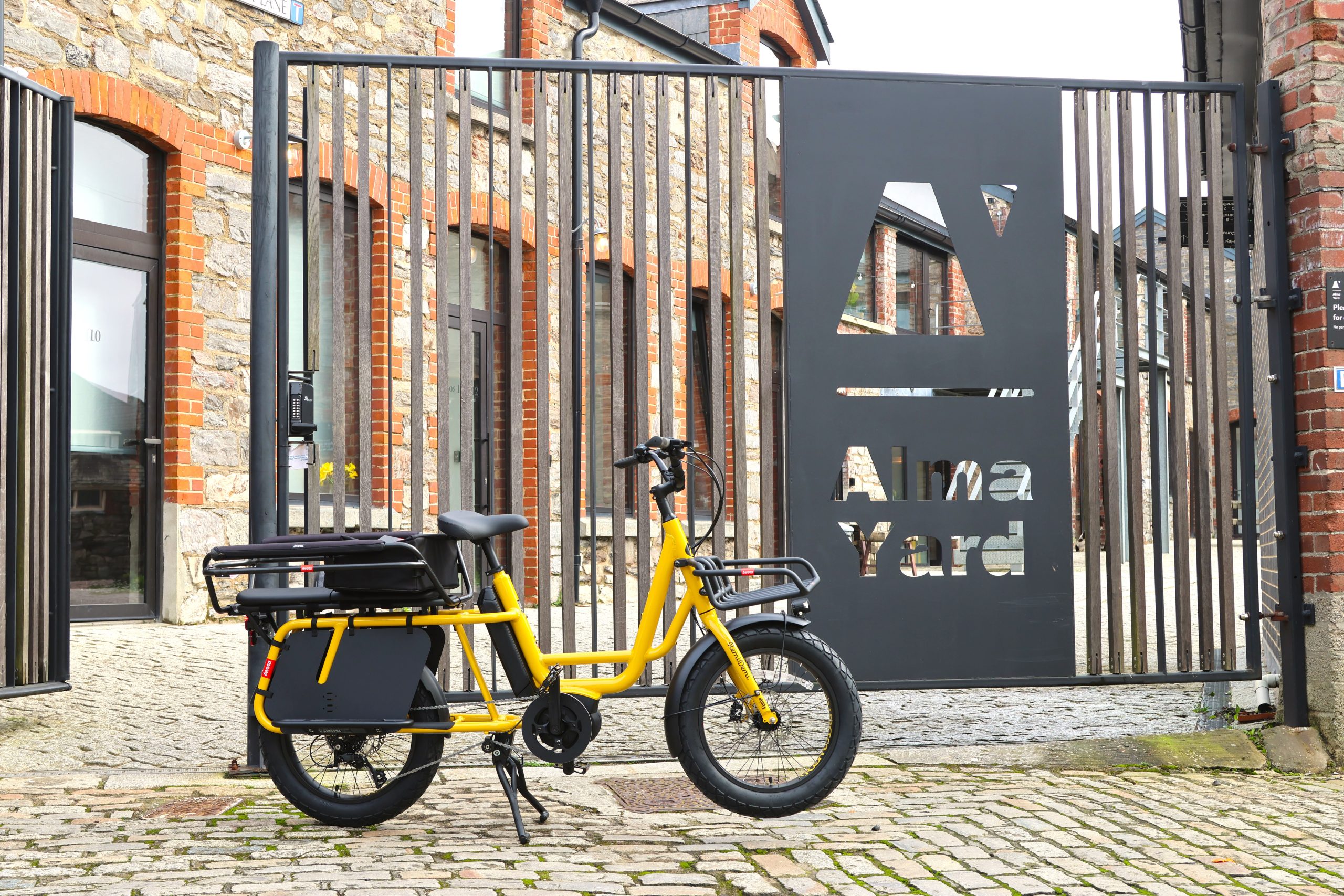 EM4A1969 scaled Fully Charged Expands into Plymouth with New Specialist eBike Store at Alma Yard