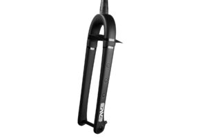 Enve introduces new rigid carbon mountain fork1 ENVE introduces new mountain fork with boost compatibility