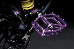 F22 008 Hope launches new F22 Flat Pedal, with asymmetric shape and concave profile