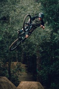 Giro Giro launches new helmet for 'progressive' MTB riders