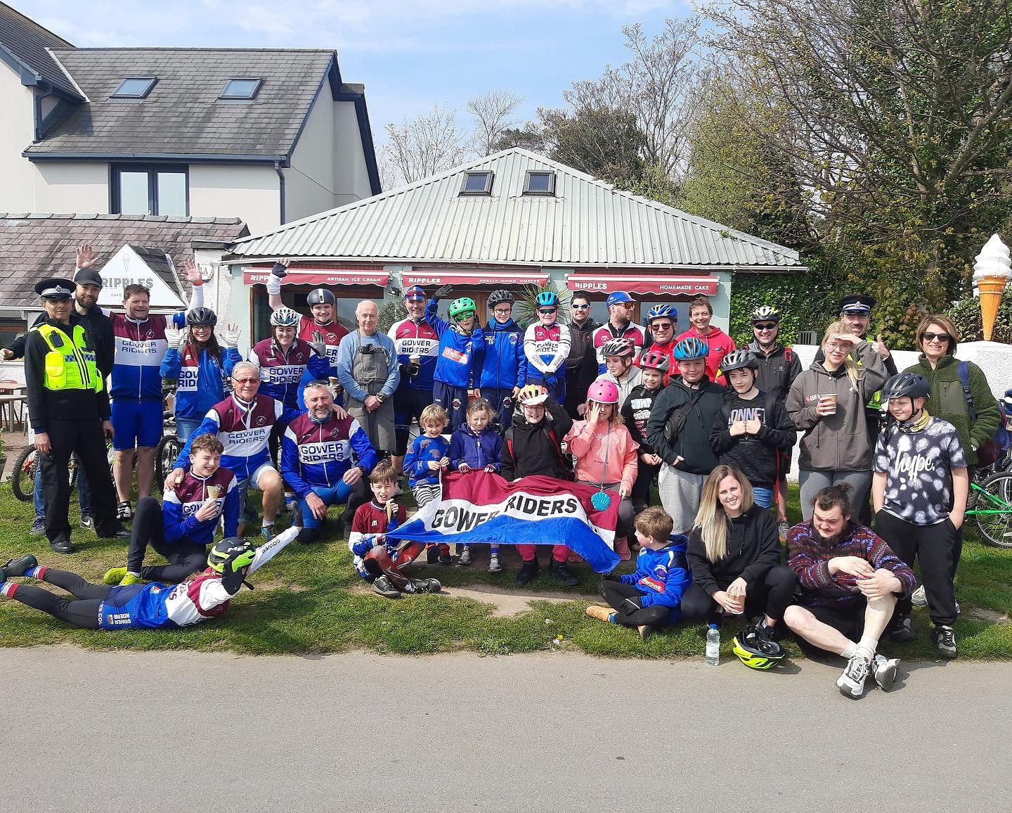 Gower Riders image Geraint Thomas on track to get 5,000 children on their bikes