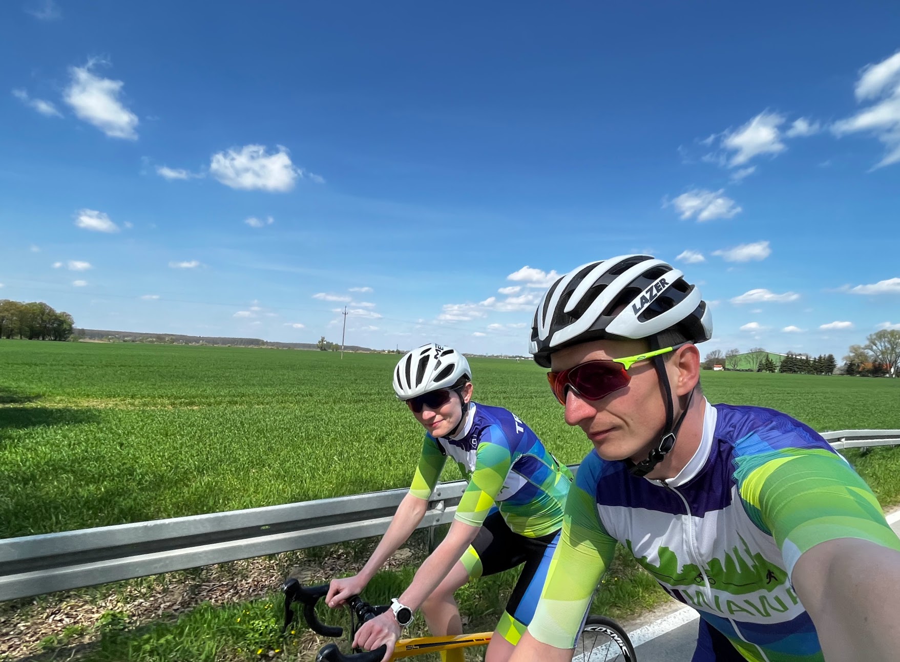 Triathlete pair launch new translation agency for cycling industry 