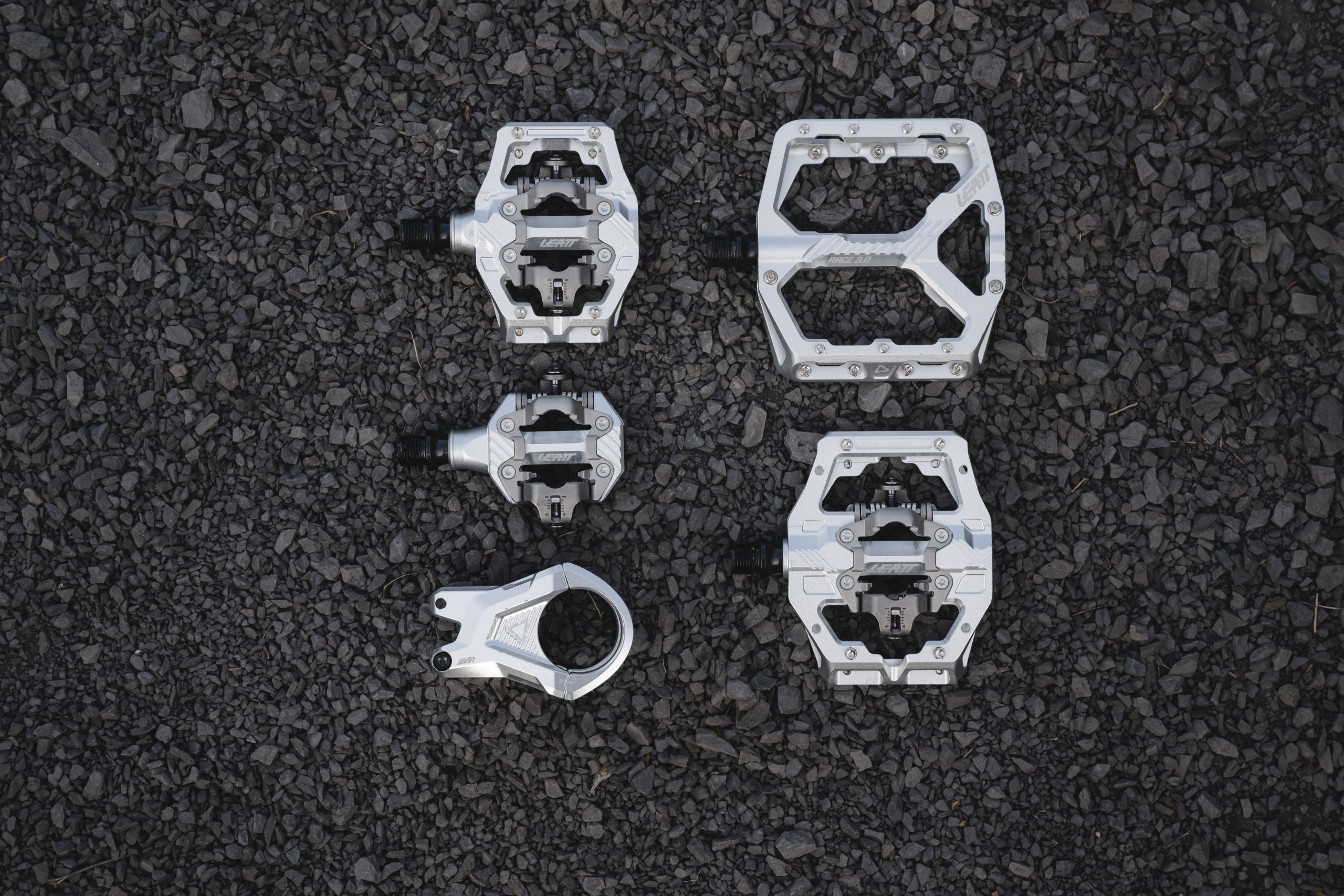 Leatt MY25 MTB COMPONENTS MOOD byRupertFowler RZ96865 scaled Leatt launches its own line of MTB components