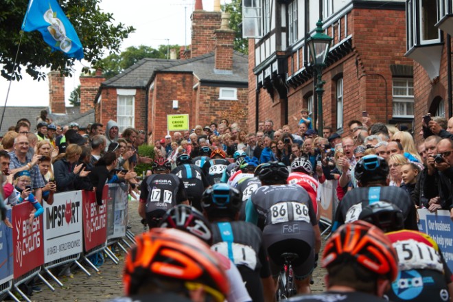 Rapha takes title sponsorship of Lincoln Grand Prix