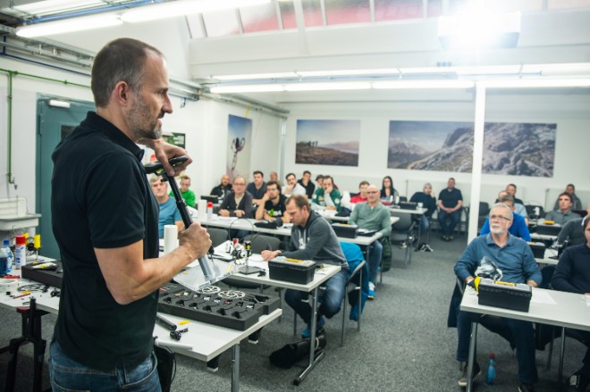 MAGURA Händlerschulung 2 1 Magura expands number of training courses across Europe