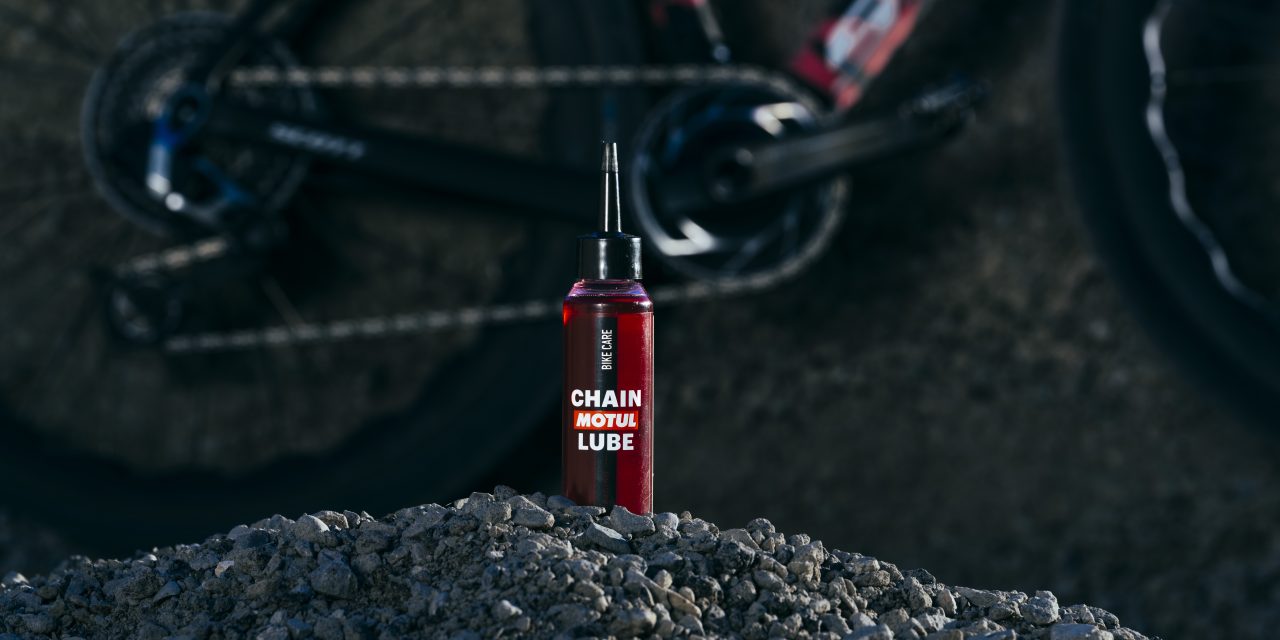 Motul launches Racing Chain Lube for performance-focused cyclists