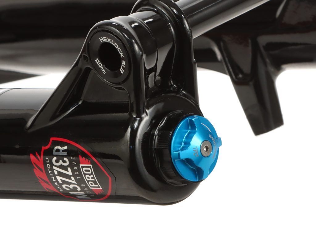 MezzerFork 08 Manitou's new Mezzer long-travel fork focuses on "physics, not fashion" with a re-engineered internal platform