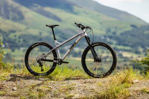 Mmmbop 1 2 Hotlines announces new range of complete bikes from Ragley