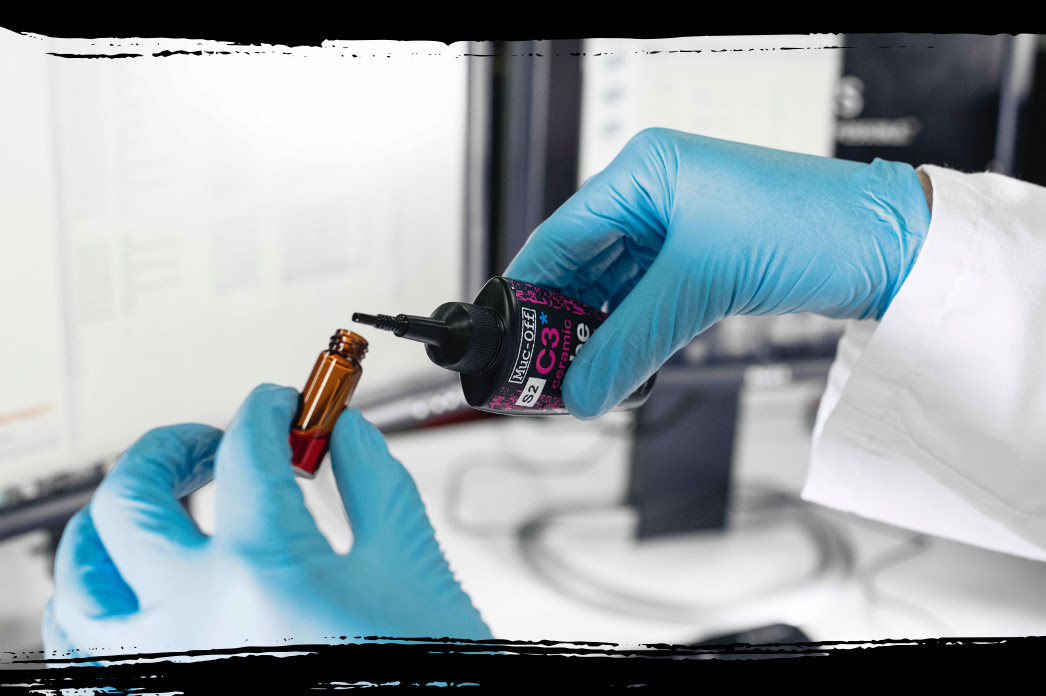 Muc-Off collaborates with UK laboratories on research project into bicycle lubrication