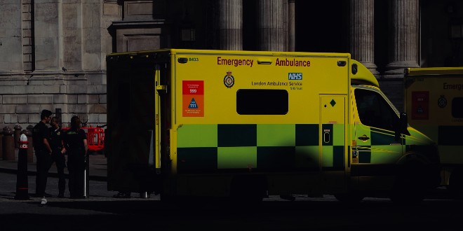 New cycle lanes ‘no barrier’ to ambulances, Cycling UK research finds