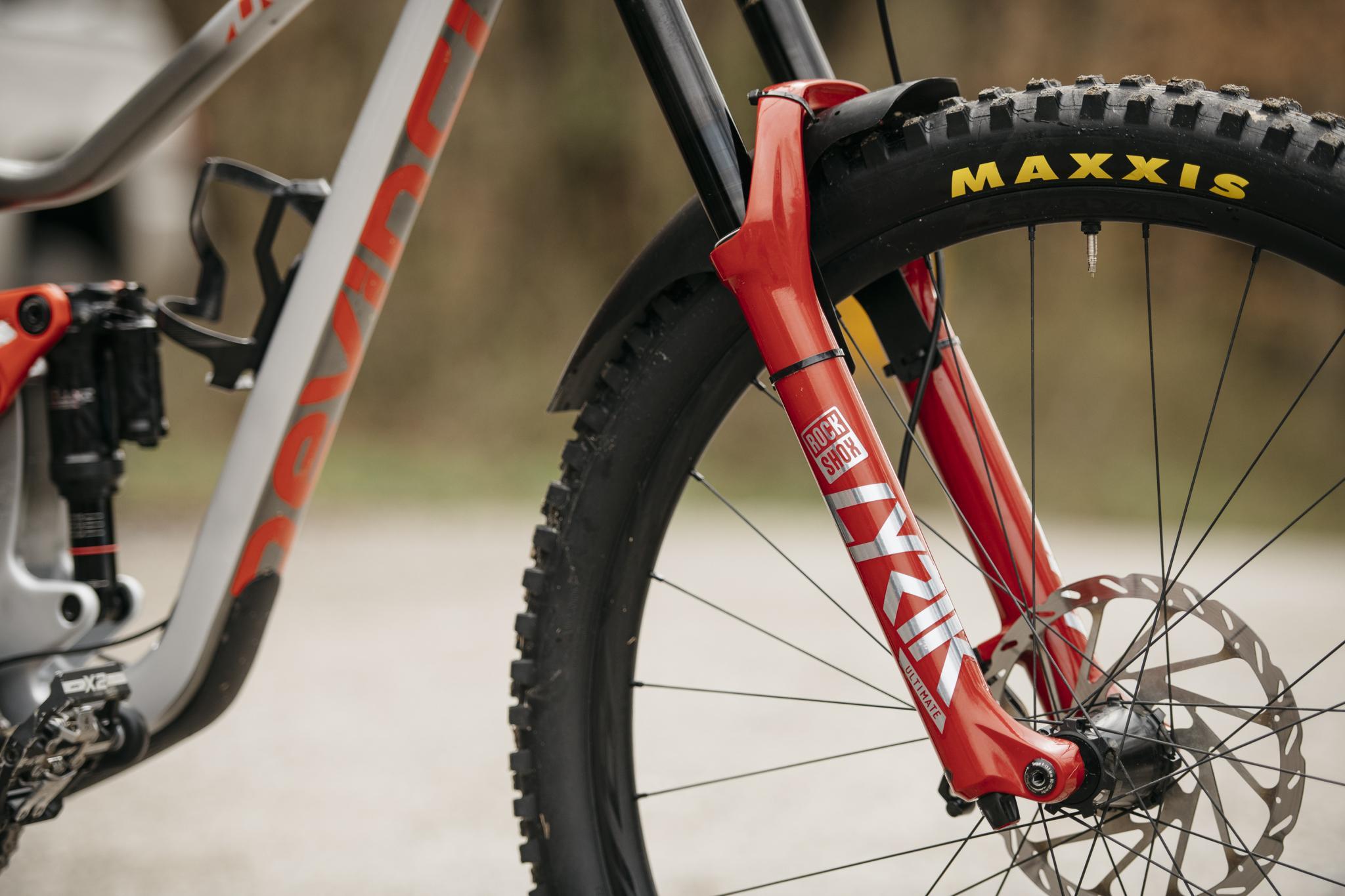 SRAM launches new MY20 RockShox Signature Series