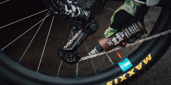 Peatys adds LinkLube Wet to product line up Peaty's adds LinkLube Wet to product line-up