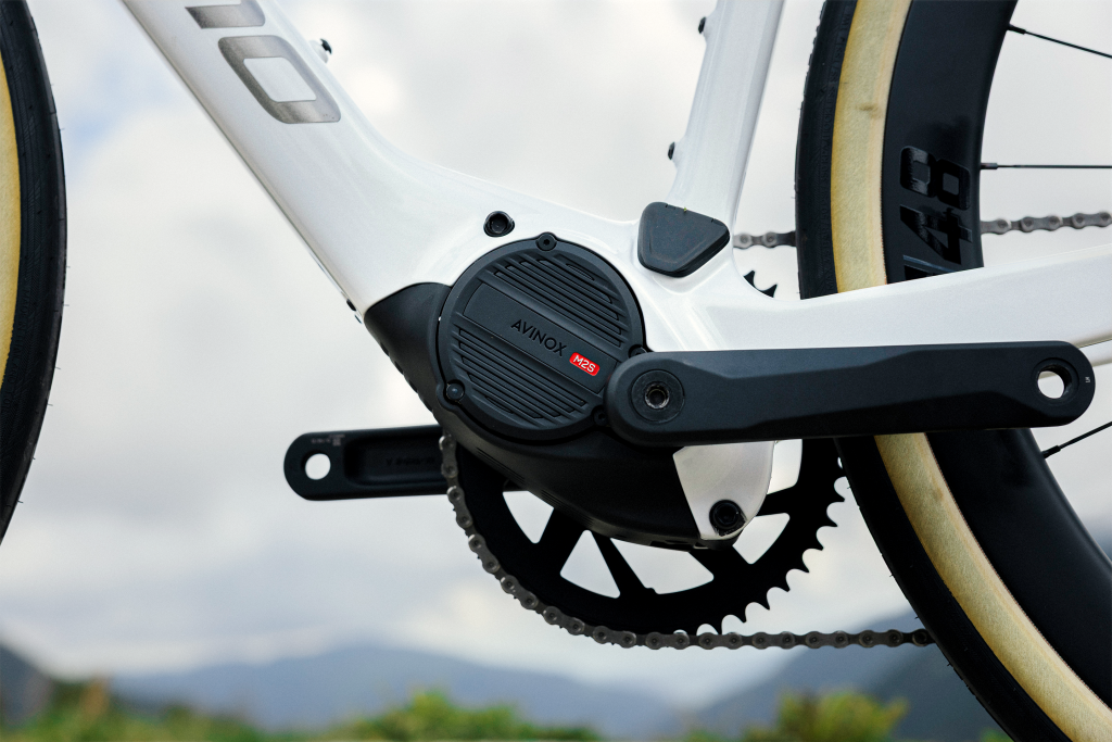 Product 3 Megamo's new Upon e-road bike comes with an Avinox motor and 600Wh battery