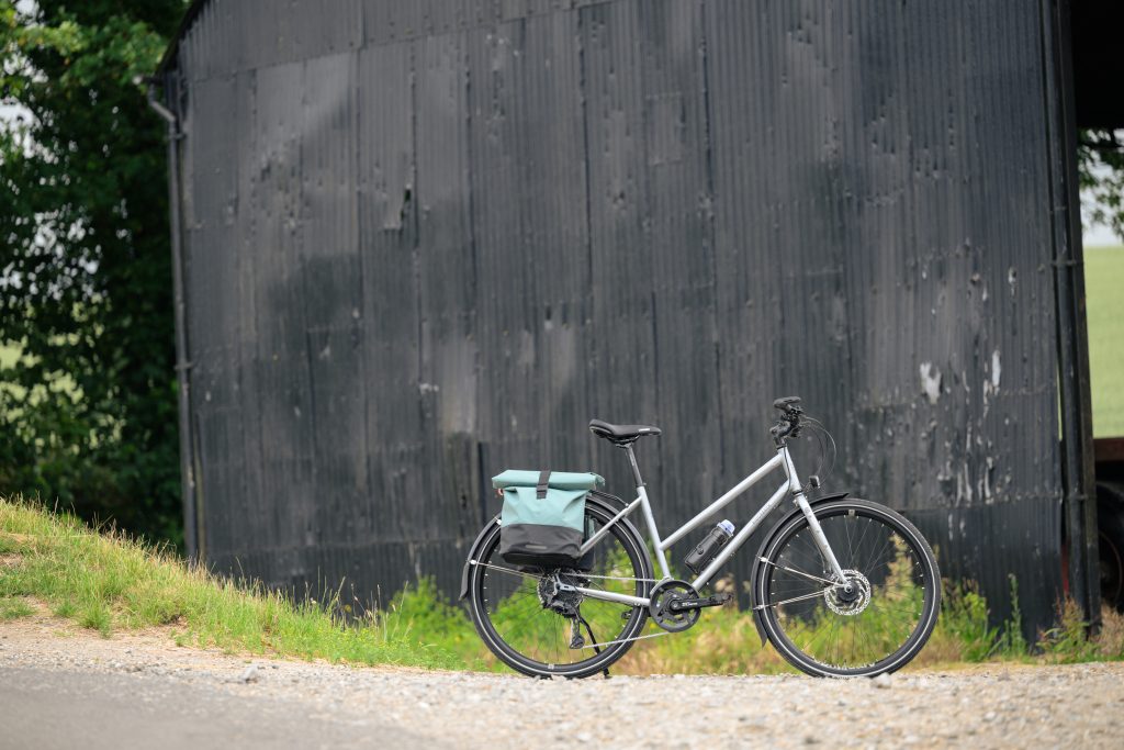 RB11310 Voyage OpenFrame Packshots 002 Ridgeback Introduces New Trekking Bike Range Built for Big Adventures and Daily Riding