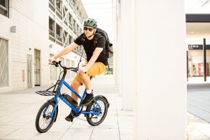 RB22136 Errand Blue Lifestyle 051 Ridgeback launches new Errand utility e-bike
