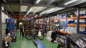 Service Center Post 20 1 Fully Charged opens 'UK's largest' e-bike service centre in central London