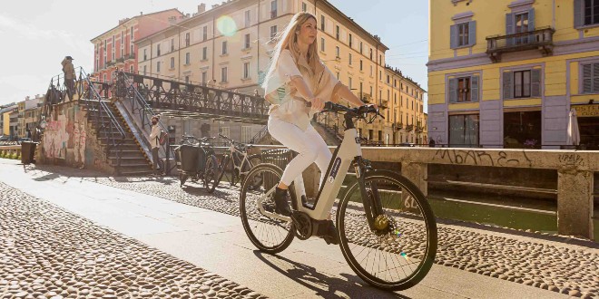 Small, lightweight, adaptive: Blubrake presents ABS G2