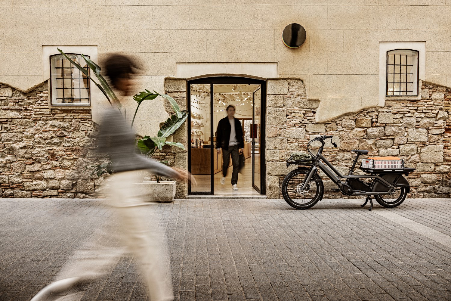 Specialized in it for the e-bike long haul with the arrival of Porto