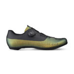 TEMPO OVERCURVE R4 Extra UK displaying new products at Cycle Show