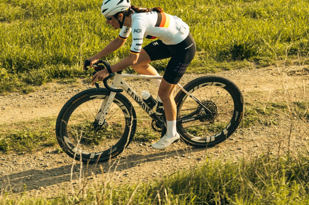 TFM 260325 Rosa Dubnital Continental 36 Continental expands Dubnital line-up with new 50mm size engineered for "aggressive gravel racing"